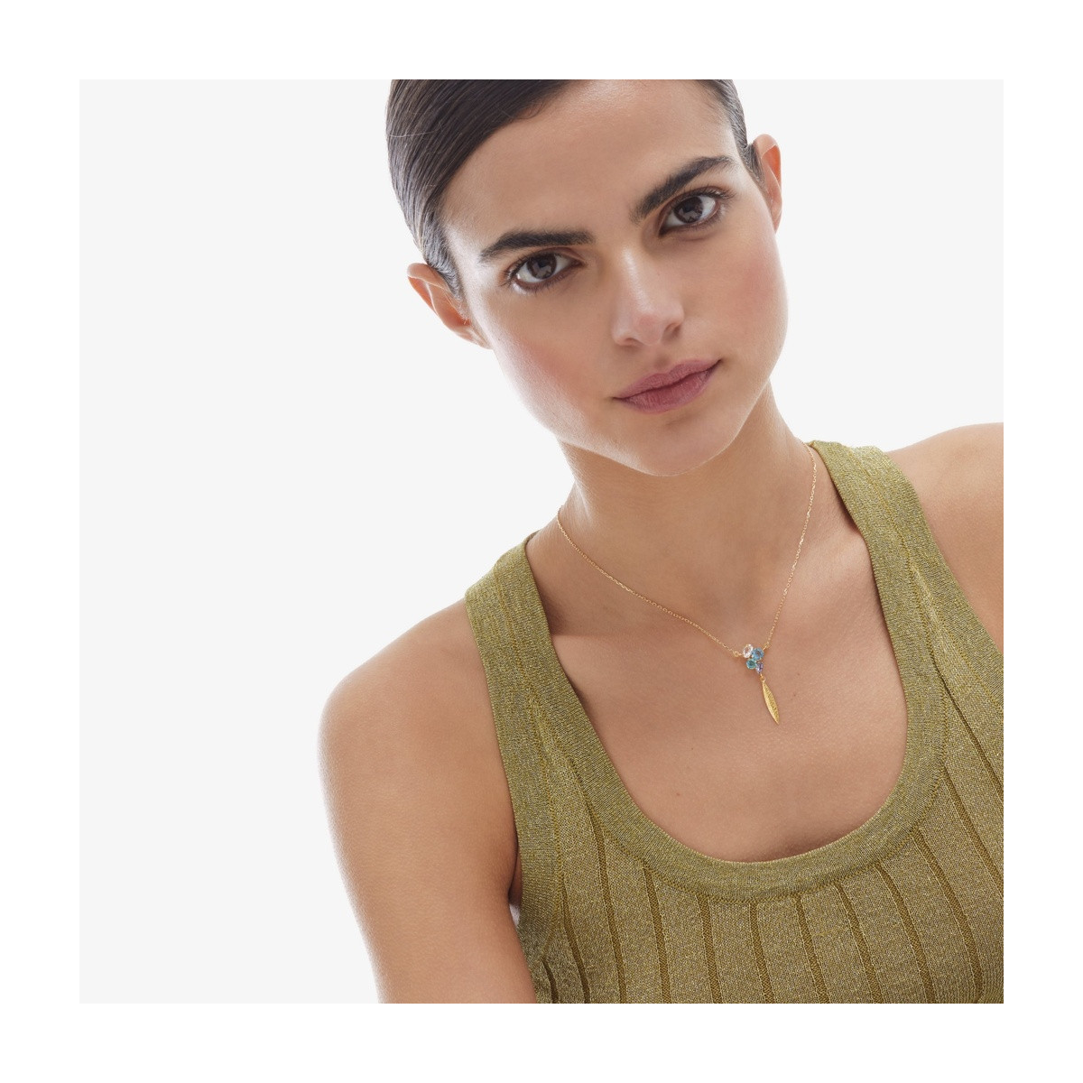 COLLAR VICTORIA CRUZ - A4789-MDG