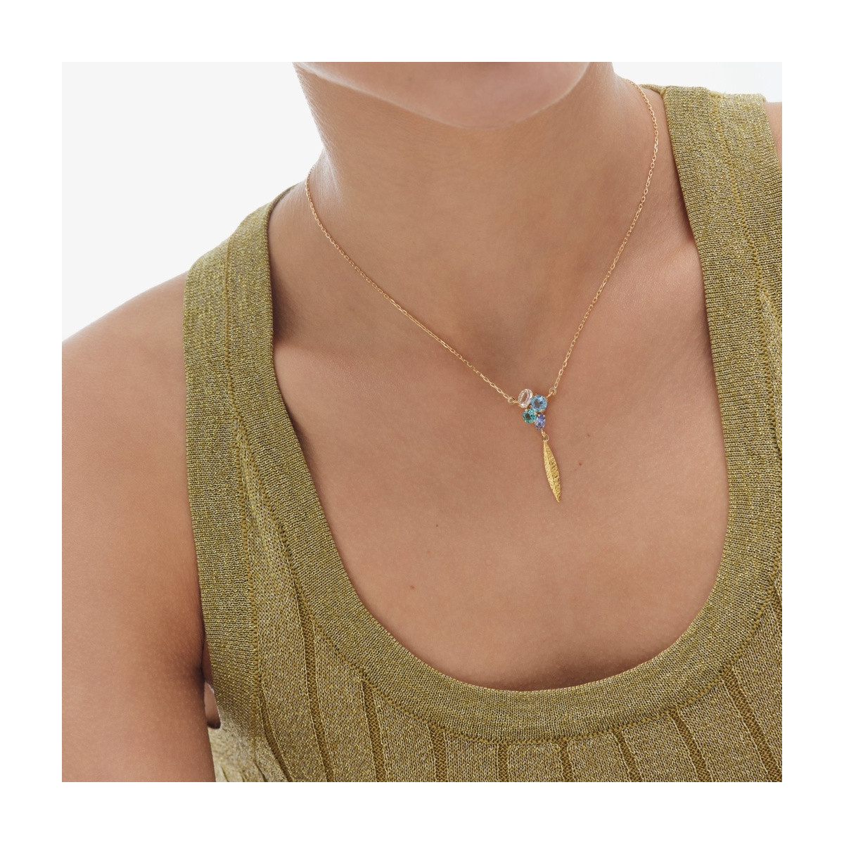 COLLAR VICTORIA CRUZ - A4789-MDG